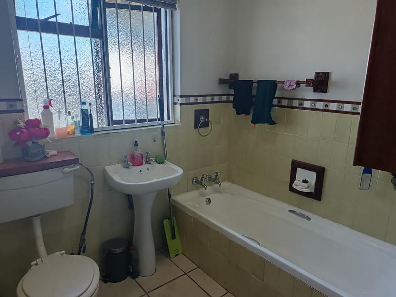 3 Bedroom Property for Sale in Dana Bay Western Cape